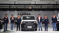 Toyota Hilux Rangga diluncurkan di JIExpo, Kemayoran, Jakarta, Selasa (15/10/2024).