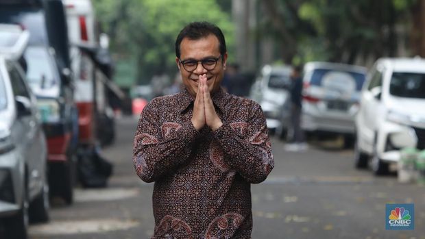 Nezar Patria tiba di Jalan Kartanegara, Selasa, 15/10. (CNBC Indonesia/Faisal Rahman)