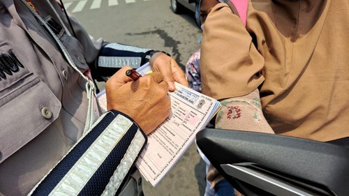 Polres Metro Jakarta Utara menindak 328 pengendara dengan teguran atas berbagai pelanggaran. Penindakan itu tercatat dalam hari kedua Operasi Zebra Jaya. (dok Istimewa)