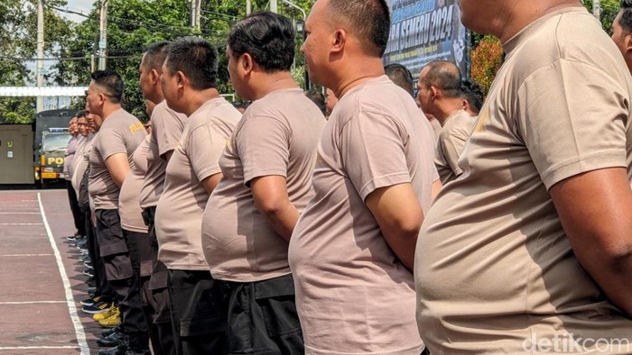 Puluhan Polisi Gendut Trenggalek Jalani Program Penurunan Berat Badan