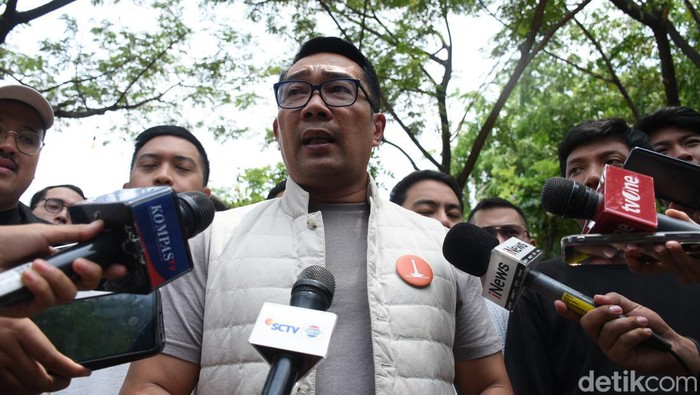 Ridwan Kamil menghadiri diskusi dengan para pegiat ekonomi kreatif di Urban Forest Cipete, Selasa, (15/10/2024).