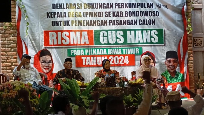 Risma saat menemui Mantan Perkumpulan Kepala Desa se-Bondowoso.