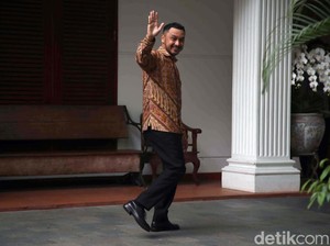 Tangis Haru Istri Usai Giring Jadi Wakil Menteri Kebudayaan: Amanah Ya, Sayang