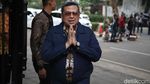 Senyum Giring-Taufik Hidayat-Babe Haikal Usai Bertemu Prabowo