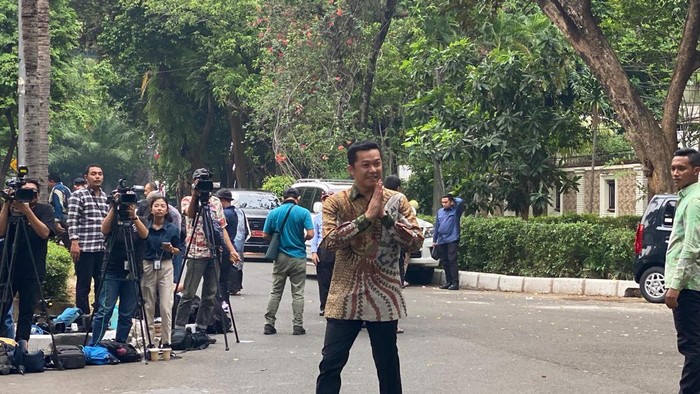 Taufik Hidayat ke Kediaman Prabowo Subianto, Ngobrol Olahraga