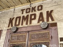 Eksplorasi Sejarah di Pasar Baru, Cek 4 Bangunan Ikonik di Sana
