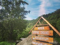 Eksplorasi Keindahan Alam di Camping Ground Baru Beureum Sumedang