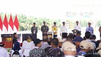 Presiden Joko Widodo (Jokowi) meresmikan kembali dua Tol bagian dari Trans Sumatera. Kedua tol itu adalah, pertama, Seksi 2 Lima Puluh – Kisaran 32,15 km (Ruas Indrapura–Kisaran). Kedua, Seksi 3 Bayung Lencir – Tempino 34 km (Ruas Betung (Simpang Sekayu) – Tempino – Jambi)Foto: Dok. PT Hutama Karya (Persero)