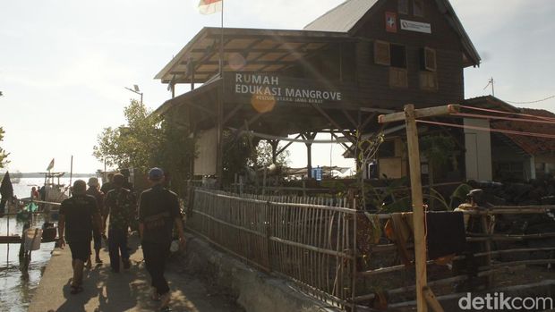 Abrasi di Desa Mayangan