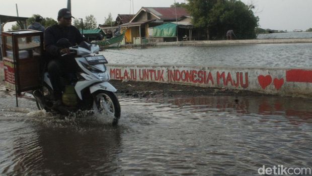 Abrasi di Desa Mayangan