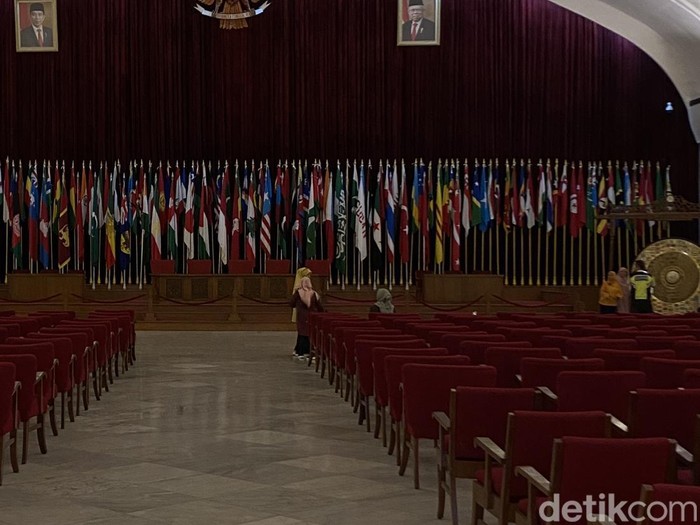 Bagian dalam Museum Konferensi Asia Afrika, Kota Bandung.