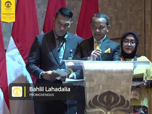 Doktornya Ditangguhkan UI, Bahlil: Bukan Ditangguhkan, Wisuda Saya Desember