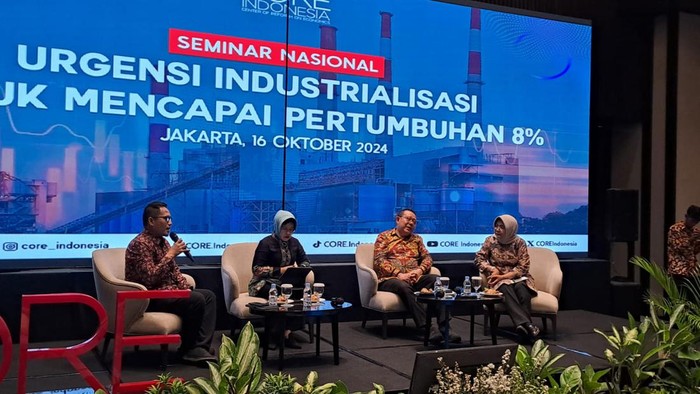 Deputi Bidang Ekonomi Bappenas Amalia Adininggar Widyasanti di acara Seminar Nasional di Hotel Morrisey, Jakarta Pusat, Rabu (16/10/2024).