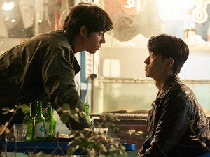 Drakor LGBT Love In The Big City Diprotes Kelompok Agama, Aktornya Dikritik