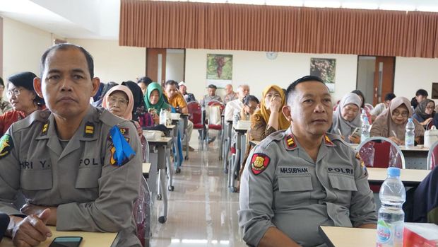 Forum Konsultasi Publik Polres Batu