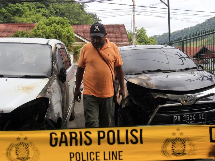 Kantor Redaksi Jubi Papua Dibom Molotov, Dua Mobil Rusak