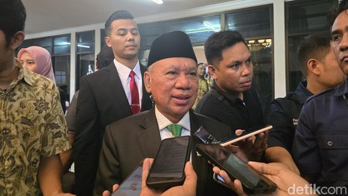 Ketua DPW PPP NTB Muzihir saat ditemui di Kantor DPRD NTB pada Rabu (16/10/2024). (Helmy Akbar/detikBali)