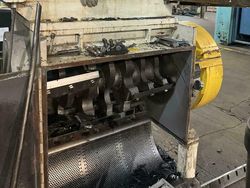 Deretan Momen Menantang Maut, Bahaya Banget dan Jangan Ditiru!