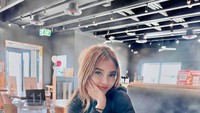 Selebgram Nabilla Aprillya tengah ramai dibicarakan netizen usai diisukan menjadi korban penganiayaan dan sebagai istri kedua dari ketua umum partai politik. Foto: Instagram @bae_biiiiiii