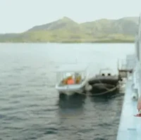 Istri Raffi Ahmad itu terlihat cantik mempesona dengan gayanya yang simpel. Meski simpel namun selalu tetap berhasil terlihat elegan. Foto: Instagram