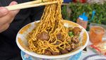 Legendaris! Mie Ayam Topping Ati Ampela Ini Berusia 46 Tahun
