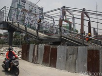 Pembangunan JPO Jatibaru DJKA Tanah Abang Terus Dikebut