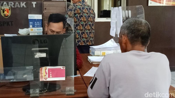 Pria di Palembang melapor ke polisi usai dianiaya tetangga