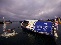 Pria Ini Bakal Lintasi Samudra Pasifik dengan Perahu Satu Kursi