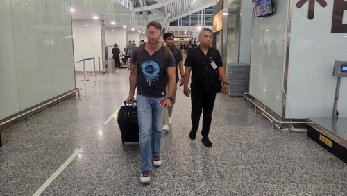 RK diterbangkan ke negeri beruang merah pada 15 Oktober 2024 dini hari, Selasa (15/10/2024). (Dok Kanwil Kemenkumham).