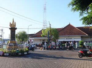 Sejarah Stasiun Klaten: Jejak Perkeretaapian Zaman Kolonial dari Abad ke-19