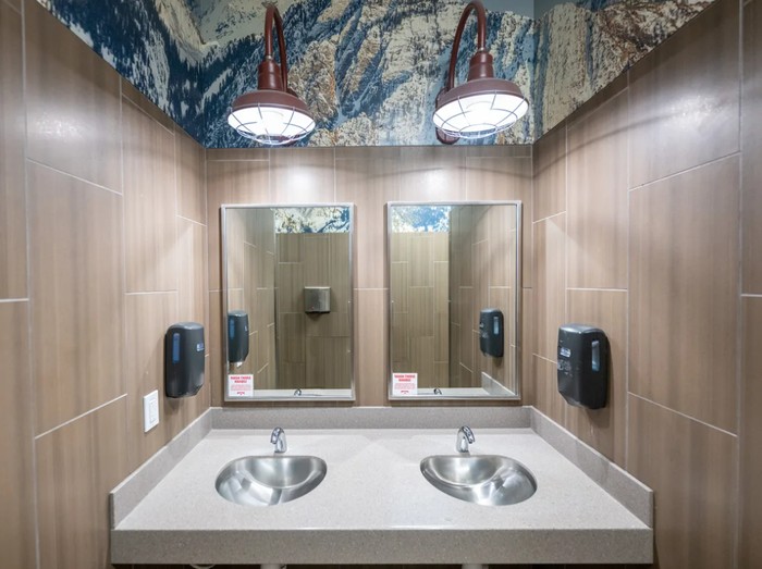 Toilet Terbaik di Amerika 2024