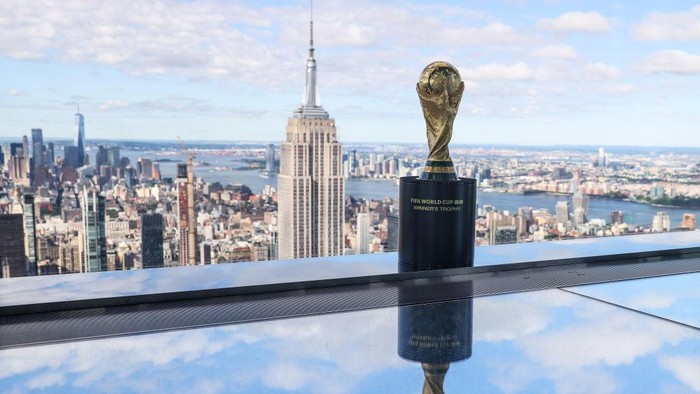 NEW YORK, NEW YORK - JULY 01: FIFA World Cup Trophy on display during the official Trophy Tour around FIFA 2026  World Cup host cities on July 01, 2024 in New York City. (Photo by Mike Stobe - FIFA/FIFA via Getty Images)