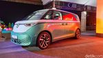 Tampang Volkswagen ID. Buzz yang Rilis di Singapura, Ada Versi Cargo!