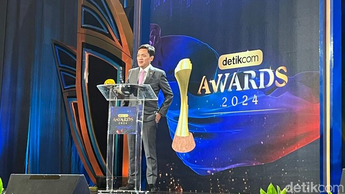 Anggota DPR Habiburokhman raih detikcom Awards. (Rumondang/detikcom)