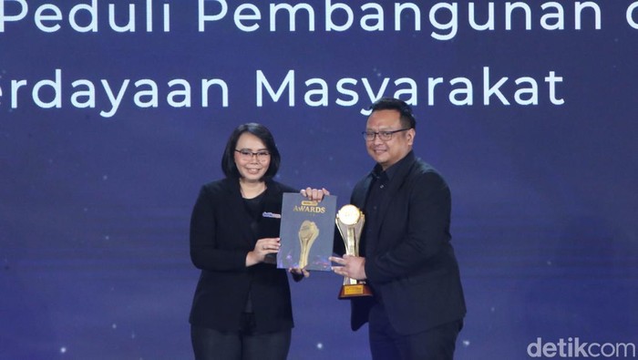 PT Arkara Prathama Energi tidak hanya fokus pada kegiatan tambang dalam menjalankan usahanya. Perusahaan juga turut memberikan dukungan terhadap pengembangan masyarakat sekitar.