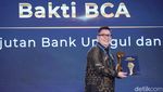 Bakti BCA Raih detikcom Awards 2024 Berkat Aksi Nyata untuk Masyarakat