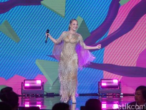 BCL Ajak Tamu detikcom Awards 2024 Nyanyi Bersama