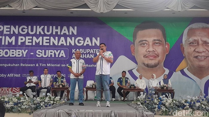 Bobby-Surya saat kampanye di Kabupaten Asahan (Nizar Aldi/detikSumut)