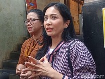 Bunga Zainal Bantah Jual Barang Pribadi demi Penuhi Kebutuhan Hidup