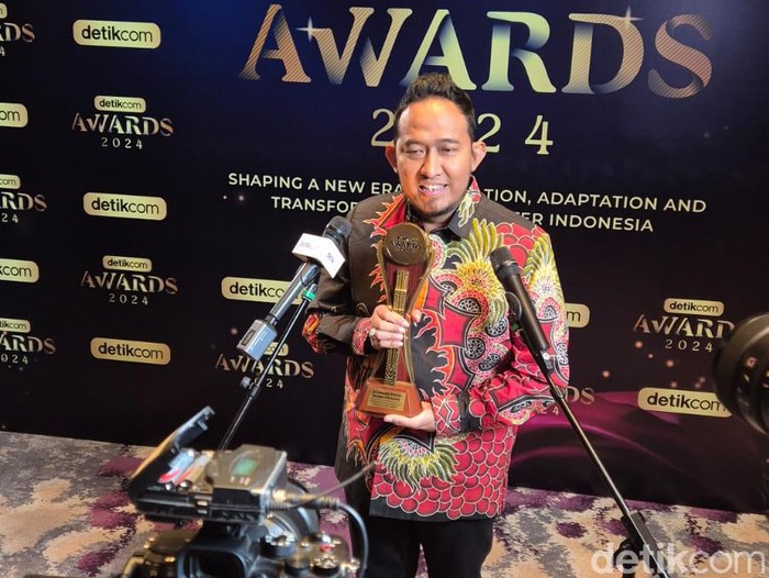 Bupati Sumenep Achmad Fauzi