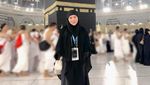 Davina Karamoy Dapat 3 Piala Usai Umrah: Ini Doaku yang Dikabulkan