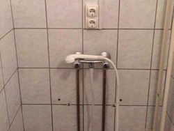 Desain Nyeleneh Bikin Geleng Kepala, Kok Begini?