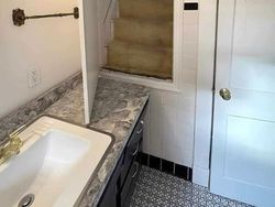 Desain Nyeleneh Bikin Geleng Kepala, Kok Begini?