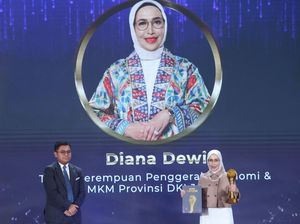 Dorong Pengembangan UMKM di Jakarta, Diana Dewi Raih detikcom Awards 2024