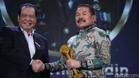 Untuk memberikan legitimasi Penegakan Hukum Humanis, Jaksa Agung ST Burhanudin mengeluarkan Instruksi Jaksa Agung (INSJA) Nomor 5 Tahun 2023 yakni optimalisasi peran Intelijen melalui program Jaga Desa (Jaksa Garda Desa) sehingga Jaksa semakin dirasakan manfaatnya di tengah-tengah masyarakat dan akan berdampak pula terhadap kepercayaan publik kejaksaan.  