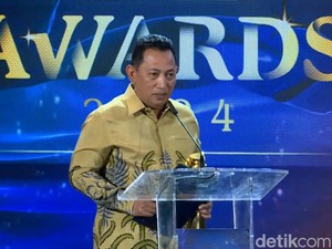 Kapolri Raih Tokoh Inklusif-Peduli Kelompok Rentan: Hak Rakyat Harus Diperhatikan