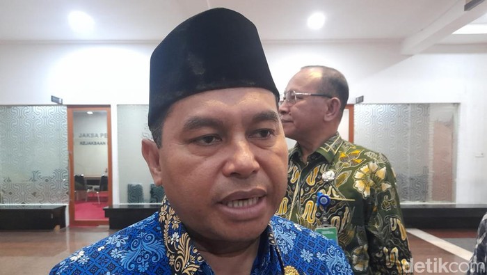 Kepala Disnakertrans Sulsel Jayadi Nas.