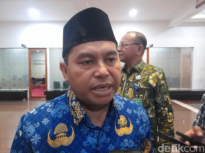 Kepala Disnakertrans Sulsel Jayadi Nas.