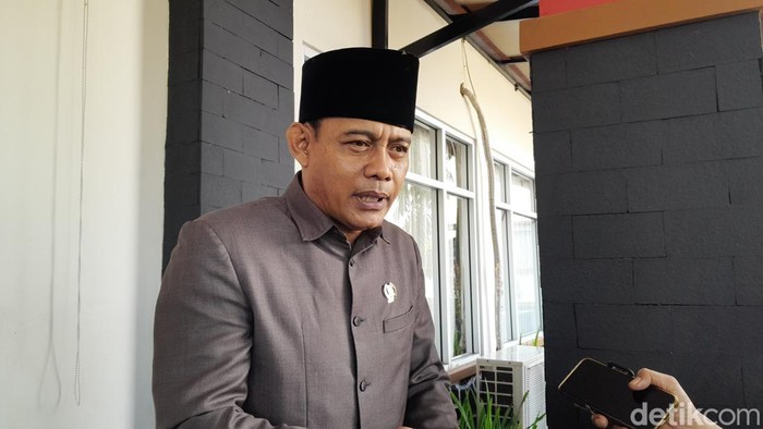 Ketua DPRD Pangandaran Asep Noordin