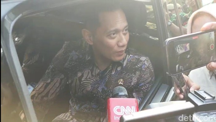 Ketum parpol KIM AHY dan Bahlil usai bertemu Prabowo di Kemhan
